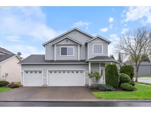 21110 Pebble Ln, Fairview, OR 97024
