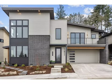 1143 Lantern Ln, Eugene, OR 97401