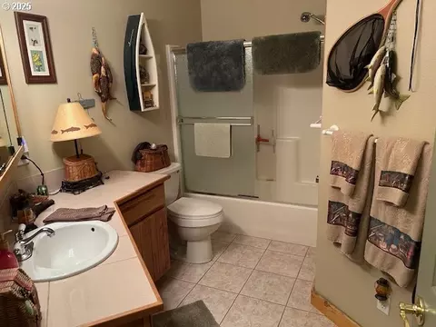 139957 Pine Creek Loop, Crescent Lake, OR 97733 photo 19