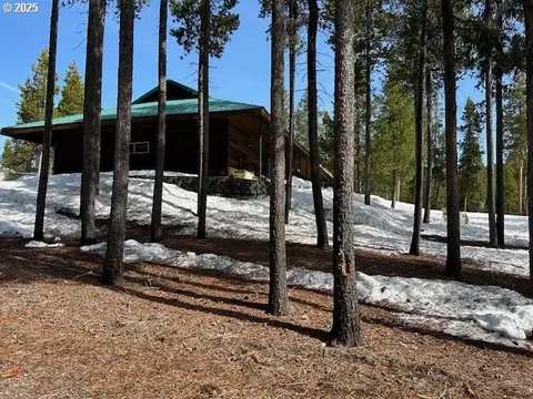 139957 Pine Creek Loop, Crescent Lake, OR 97733 photo 6