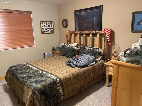 139957 Pine Creek Loop, Crescent Lake, OR 97733 photo 21