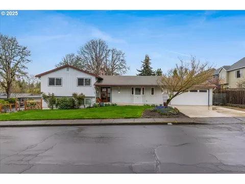 6545 SW 207th Ave, Beaverton, OR 97078