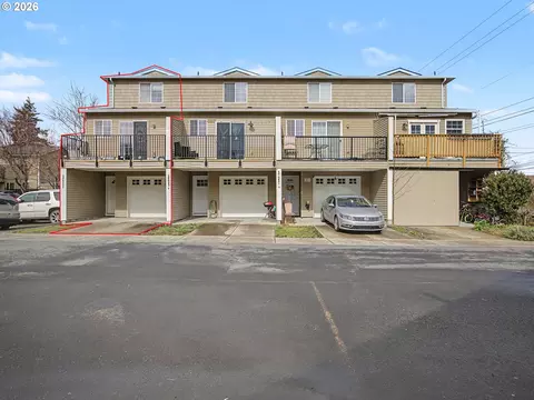 3233 SE 122 #D, Portland, OR 97236