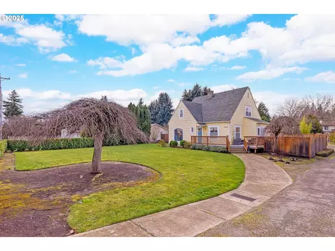 16095 SW 92nd Ave, Tigard, OR 97224