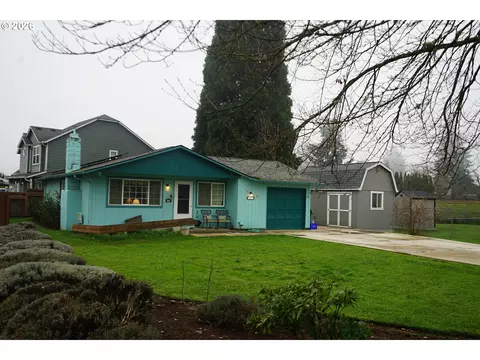 802 54th Pl, Springfield, OR 97478