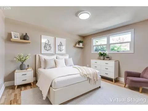 Bedroom - 280 Regal Ct, Eugene, OR 97401 photo 6 of 10