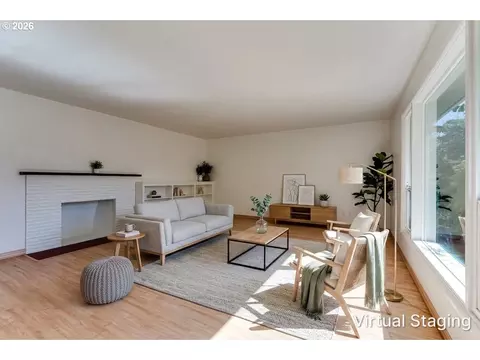Living - 280 Regal Ct, Eugene, OR 97401 photo 1 of 12
