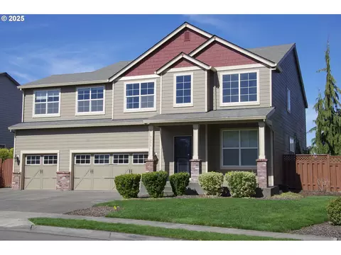 1111 SE Walter Cir, Troutdale, OR 97060