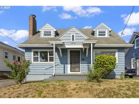 37 SE 81st Ave, Portland, OR 97215