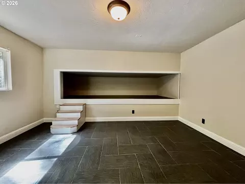 Other - 867 S 71st St, Springfield, OR 97478 photo 6 of 13