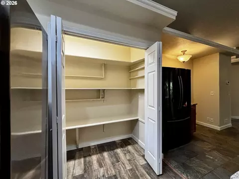Other - 867 S 71st St, Springfield, OR 97478 photo 2 of 13