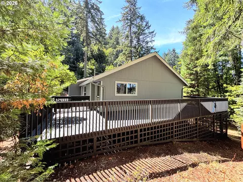 Other - 867 S 71st St, Springfield, OR 97478 photo 1 of 13