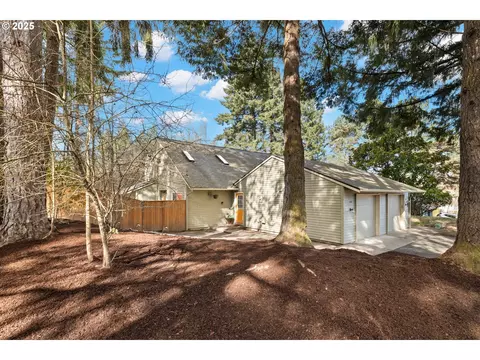 5055 SW 153rd Ave, Beaverton, OR 97007