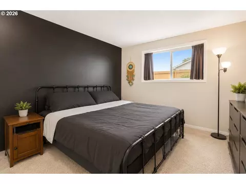 Bedroom - 109 Oak St, Amity, OR 97101 photo 1 of 2