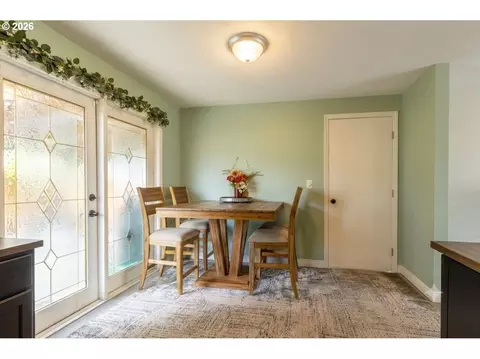 Dining - 109 Oak St, Amity, OR 97101 photo 1 of 1