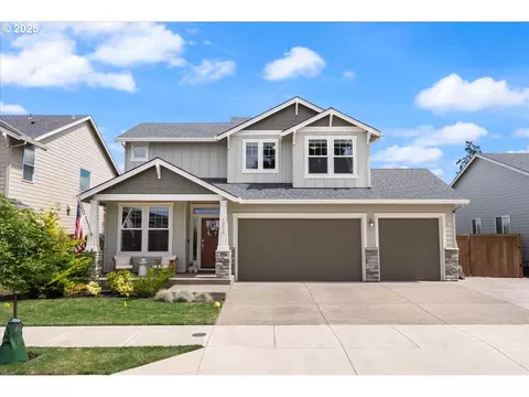 1734 N Hyssop St, Canby, OR 97013