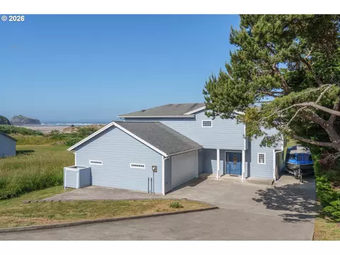 3356 Beach Loop Dr, Bandon, OR 97411