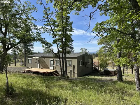 2069 Glenwood Hwy, Goldendale, WA 98620