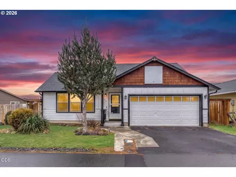 485 SE Ponderosa Dr, Madras, OR 97741