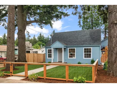5601 SE Bybee Blvd #A, Portland, OR 97206