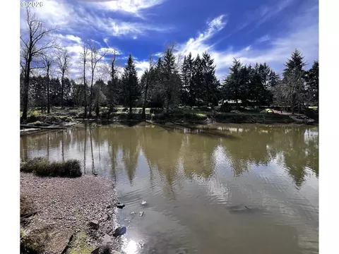 260 Greenleaf Ave, Eugene, OR 97404 photo 12