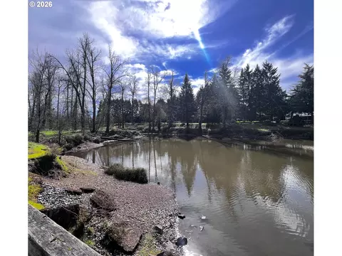 260 Greenleaf Ave, Eugene, OR 97404 photo 14