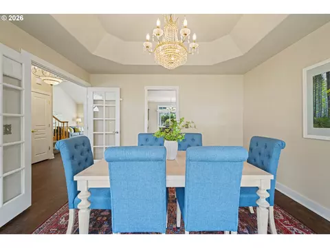 Dining - 3298 Saint Thomas St, Eugene, OR 97408 photo 3 of 5