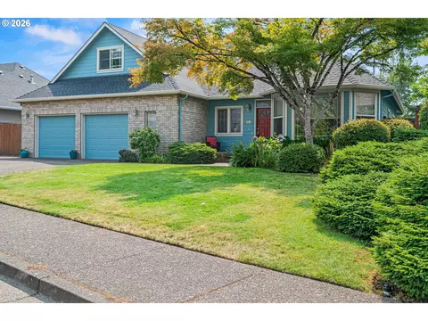 Exterior - 3298 Saint Thomas St, Eugene, OR 97408 photo 2 of 9
