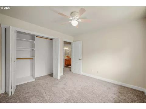 Bedroom - 3298 Saint Thomas St, Eugene, OR 97408 photo 10 of 10