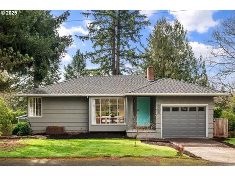 5522 SW Nebraska St, Portland, OR 97221