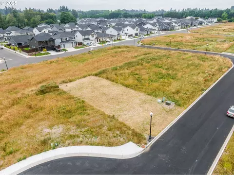 817 SE 34th Cir, Battle Ground, WA 98604