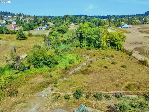 11062 SE 172nd Ave, Happy Valley, OR 97086