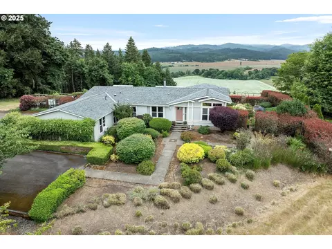 7350 Smith Rd, Monmouth, OR 97361