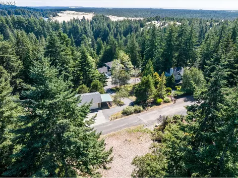 view loop, Florence, OR 97439 photo 3
