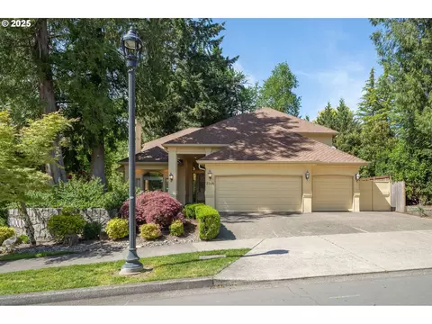 3305 River Woods Pl, Lake Oswego, OR 97034