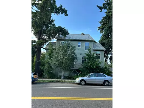 8780 SE Flavel St, Portland, OR 97266