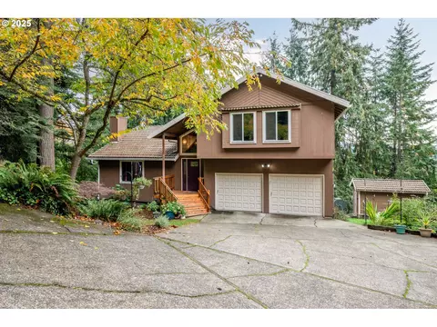 4415 Poplar Way, Longview, WA 98632