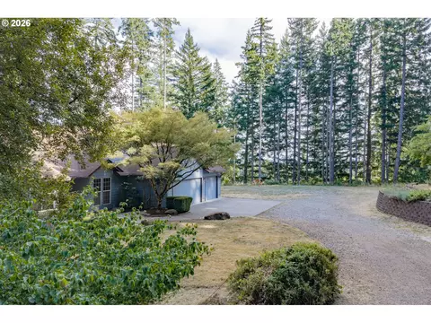 Exterior - 28323 NE 48th Way, Camas, WA 98607 photo 2 of 14