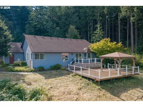 Exterior - 28323 NE 48th Way, Camas, WA 98607 photo 13 of 14