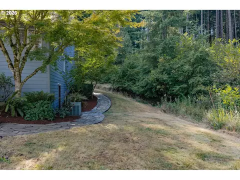 Exterior - 28323 NE 48th Way, Camas, WA 98607 photo 11 of 14