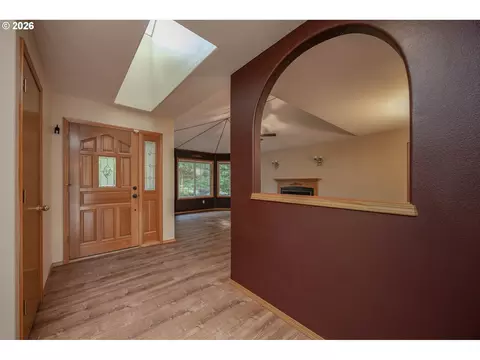 Entry Way - 28323 NE 48th Way, Camas, WA 98607 photo 1 of 1