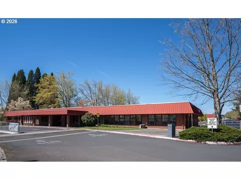 Exterior - 1067 SE Dogwood Ln, Gresham, OR 97080 photo 16 of 19