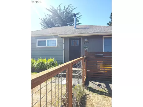 877 Pacific Ave, Coos Bay, OR 97420
