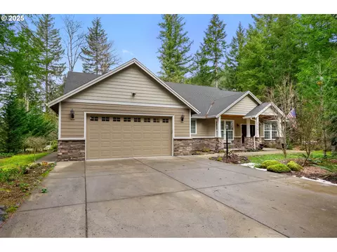 23275 E Wind Tree Loop, Rhododendron, OR 97049