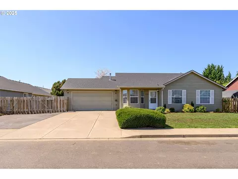 777 SE Meadows Loop, Sheridan, OR 97378