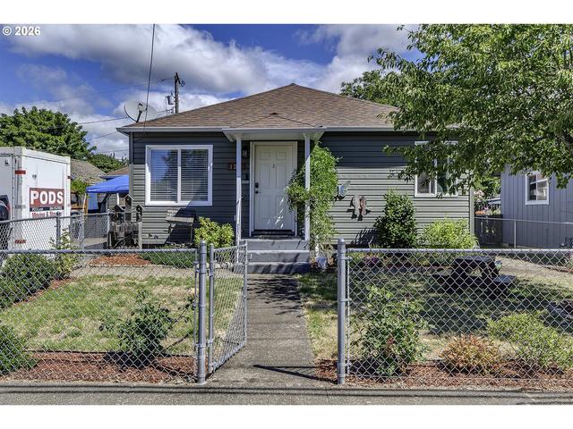 125 SW Harrison St, Sheridan, OR 97378