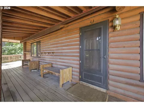 Exterior - 93156 Ewing Rd, Springfield, OR 97478 photo 1 of 8