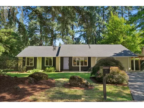 5253 Timbergrove St, Lake Oswego, OR 97035