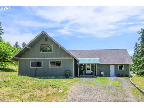 7896 State Highway 38, Drain, OR 97435