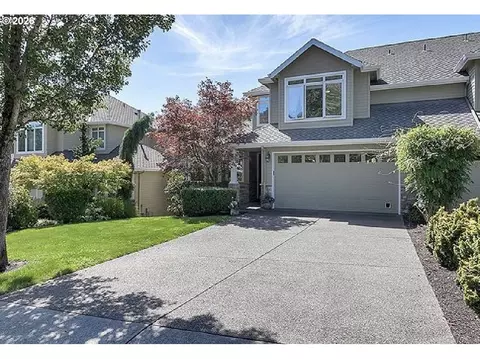 1964 Hall St, West Linn, OR 97068
